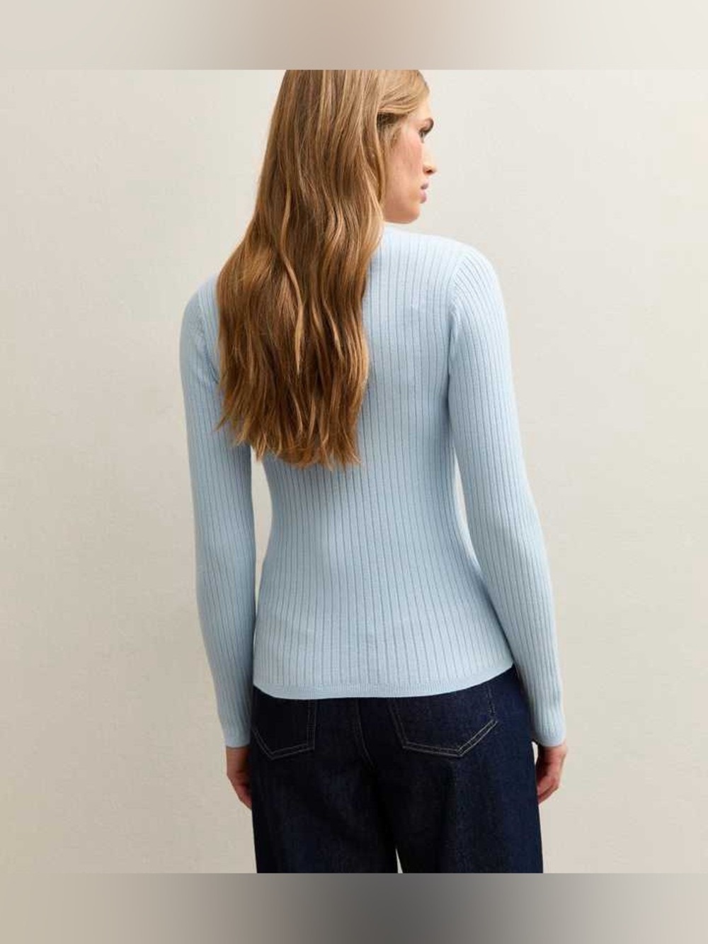 Banana Republic Pale Blue 100% Merino Wool Ribbed Crew Sweater Top Light Air Y2K - Picture 3 of 12